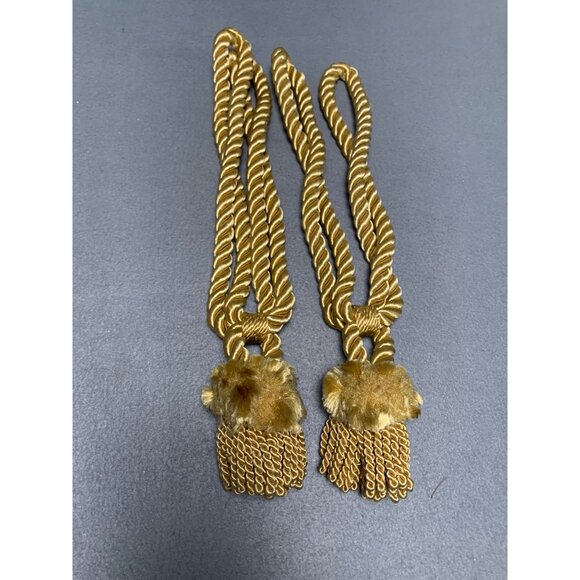 Vintage Gold Curtain Tiebacks with Faux Fur & Tassel Details Set of 2 - Picture 3 of 10